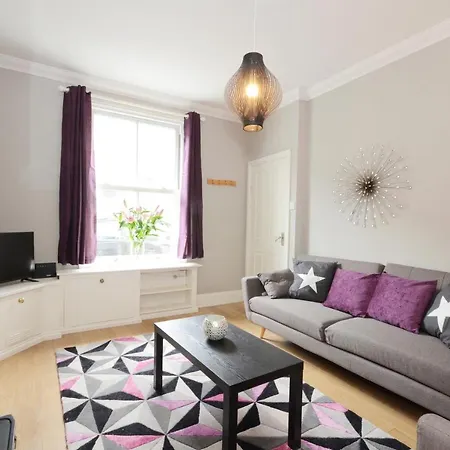 Yorks City Centre Retreat - Within City Walls Дом отдыха *